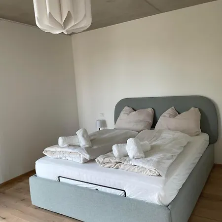 Int. Apartman *