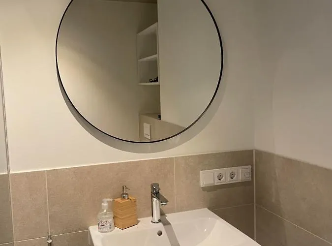 Int. Apartment